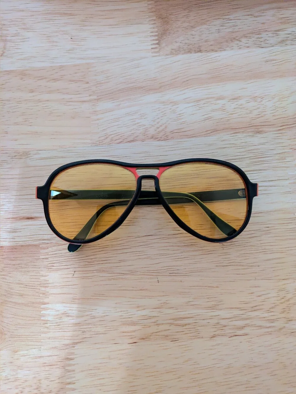 Vintage Bausch & Lomb Ray-Ban USA Vagabond Ambermatic Sunglasses
